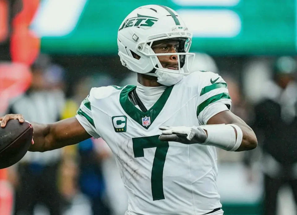 Week 3 Fantasy Targets as Injuries Cloud Caleb Williams, Jayden Daniels