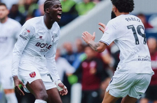 West Ham Fight Back to Draw 2-2 in Fiery Millwall Derby