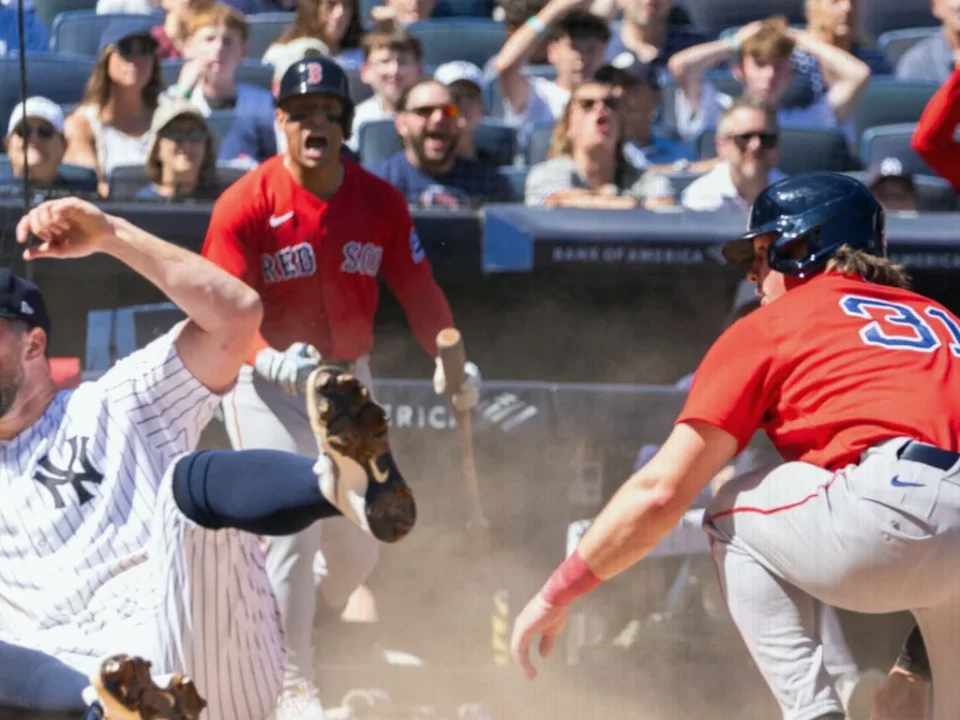 MLB Wild Card Series Opens With Yankees-Red Sox and Rivalry Showdowns