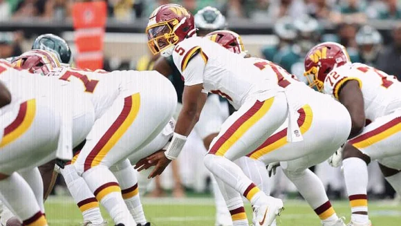 NFL Teams Embrace Under-Center Snaps as Shotgun Use Declines