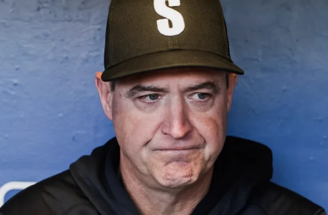 Dan Wilson Tells Mariners He Will Not Return as Manager in 2027