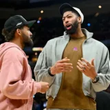 Anthony Davis Plans to Delay Wizards Extension Talks Until Summer