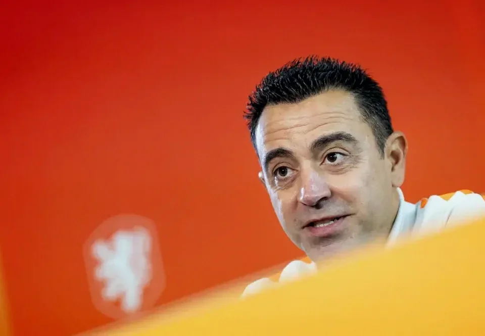 Xavi Begins Netherlands Reign with Tribute to Koeman’s Late Wife