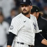Rays Rout Yankees to Clinch AL East Title at Yankee Stadium