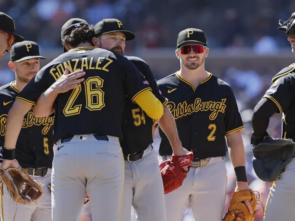 Kirby Yates Ends 12-Year MLB Career in Pirates’ Bullpen Game