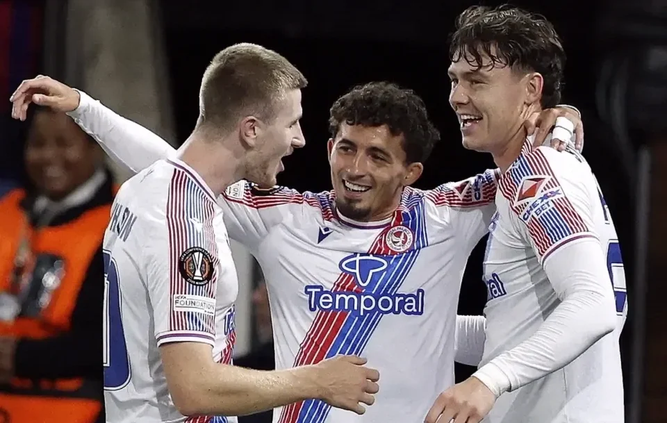 Crystal Palace Begin Europa League Campaign With 4-0 Lech Poznan Win