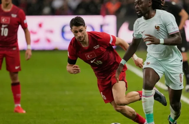 Koné Impresses in Defensive Midfield as France Beat Turkey 1-0