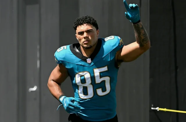 Week 6 Fantasy Waiver Wire Targets: Woody Marks, Brenton Strange Lead the List