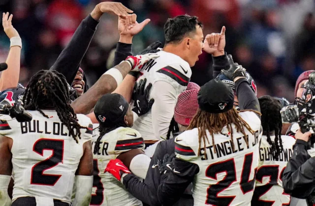 Texans, Caleb Williams and Browns Headline NFL Week 6 Sunday