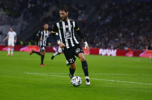 Jordan Lefort’s 82-Match Angers Ever-Present Run Ends with Brest Red Card