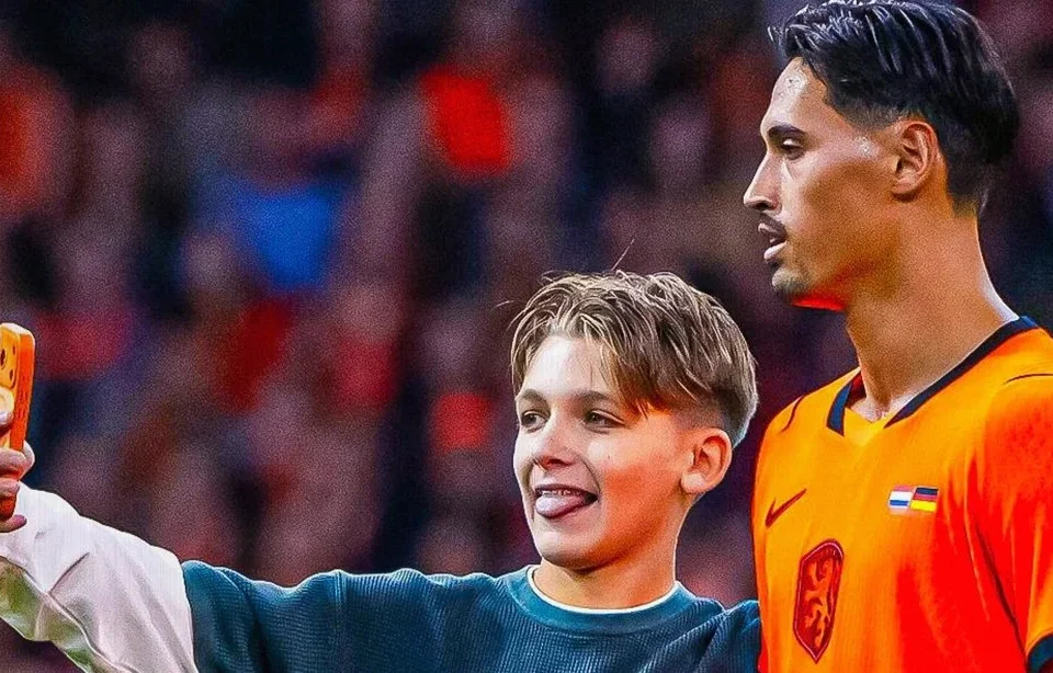 Teen Fan Banned Five Years for Selfie With Tijjani Reijnders