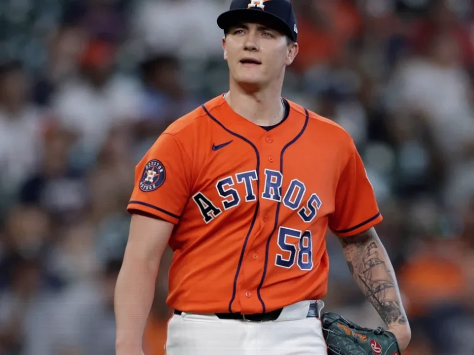 White Sox Complete Wild Card Sweep of Astros Behind Meidroth Homer