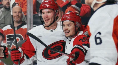 Hurricanes Extend Win Streak as Flyers Set Franchise-Record Opening Skid