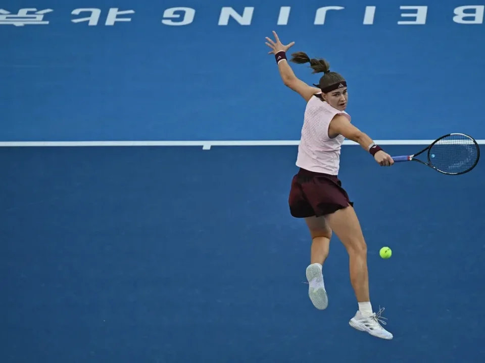 Muchova’s 360 Spin Sparks China Open Win Over Boulter