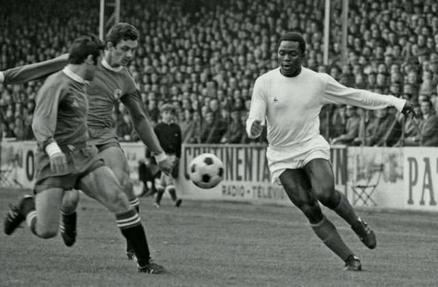 Marseille Mourns Former Cameroon Striker Joseph Yegba Maya, Dead at 82