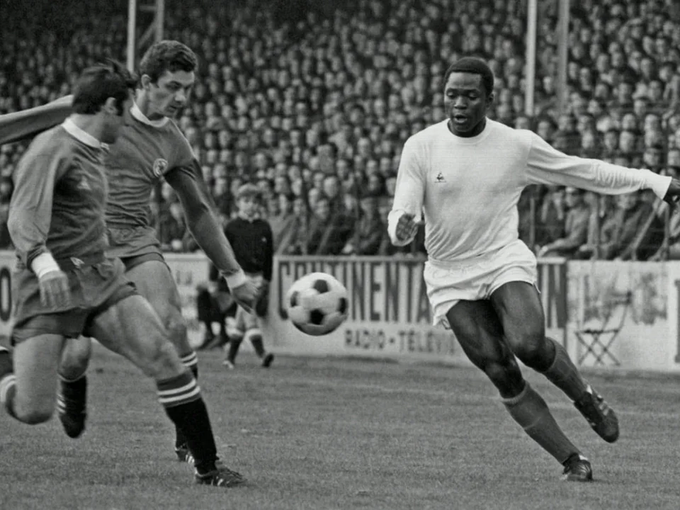 Marseille Mourns Former Cameroon Striker Joseph Yegba Maya, Dead at 82