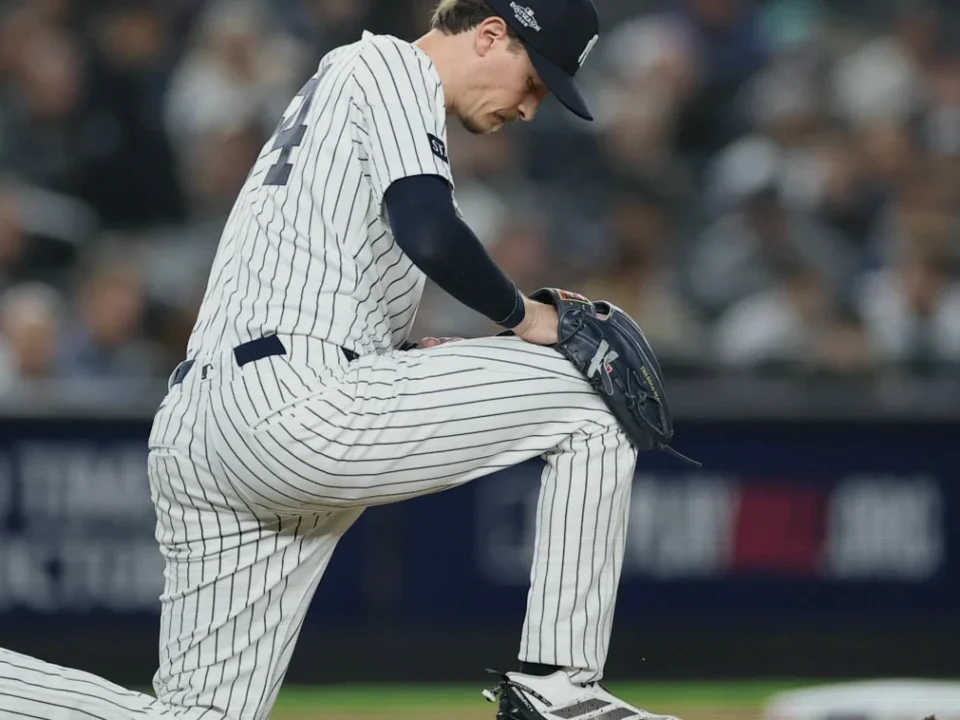 Rays Sweep Yankees in ALDS, Ending New York’s 93-Win Season