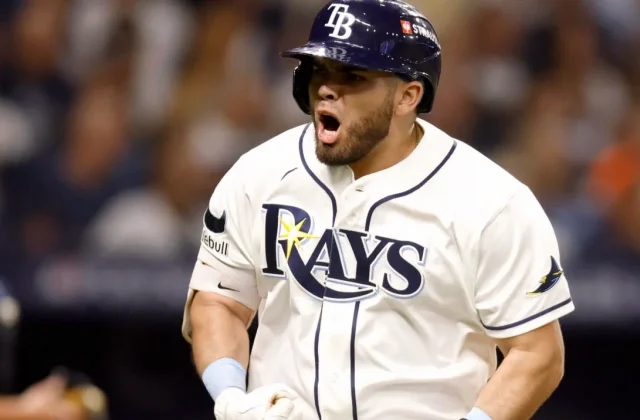 Jonathan Aranda’s Homer Lifts Rays Past Yankees in ALDS Game 1
