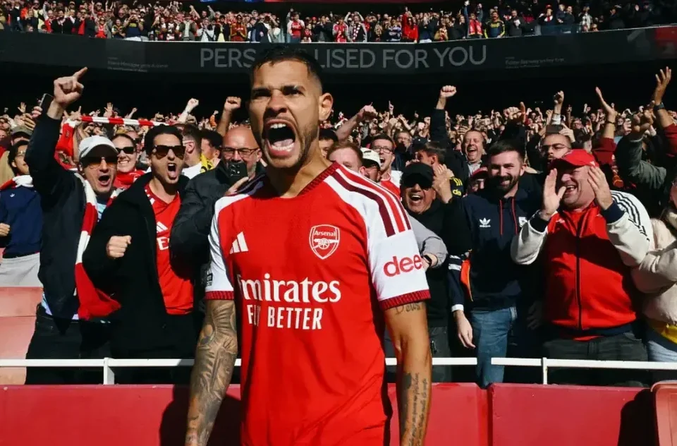 Arsenal Fight Back to Beat Leeds After Arteta Signs New Deal