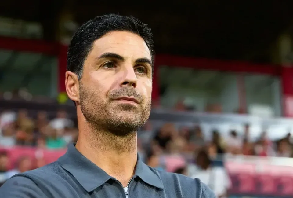Christos Tzolis Ruled Out for Several Weeks with Muscle Injury