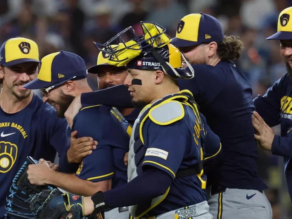Brewers Sweep Dodgers to Reach First World Series in 44 Years