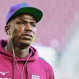 Augsburg Lose Banks to Knee Injury Ahead of Bayern Munich Clash