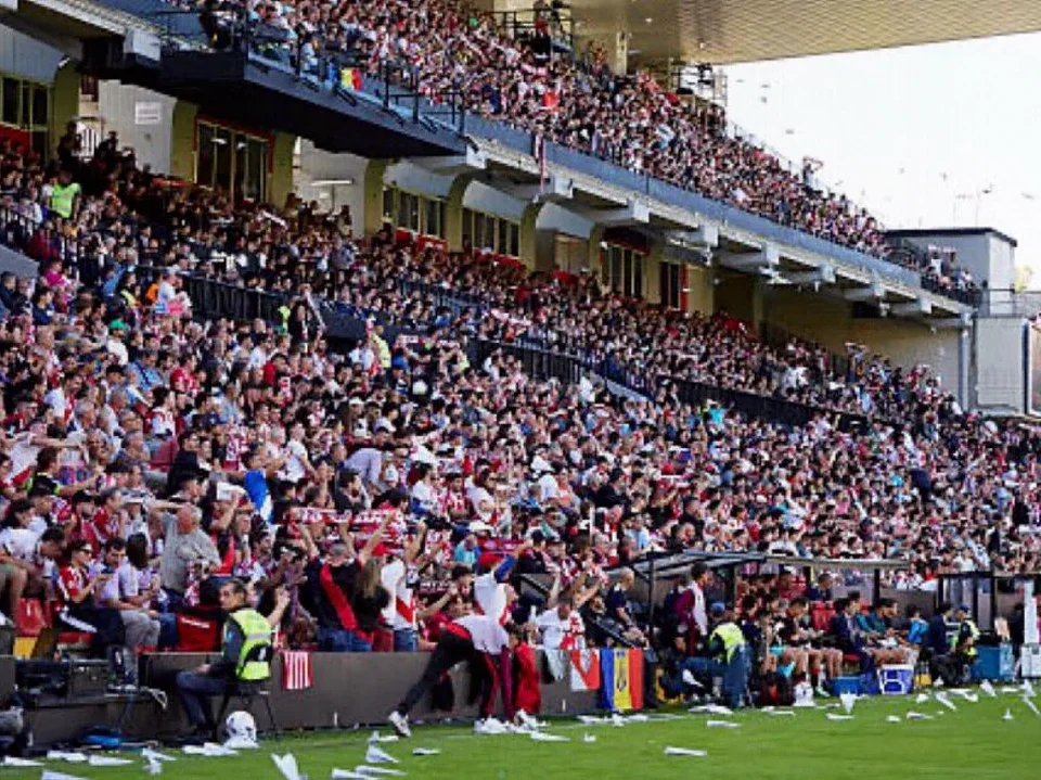 Rayo Vallecano vs Athletic Club Abandoned After Fans Throw Objects