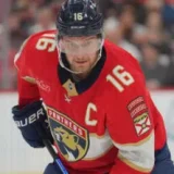 Barkov Expected Back in 6-8 Weeks After Panthers Injury Scare
