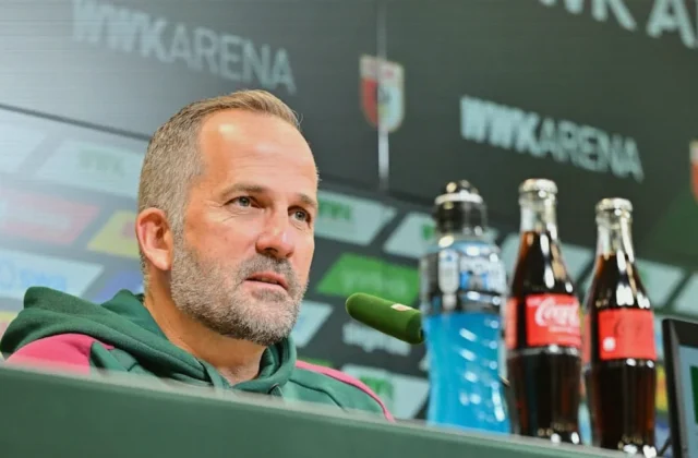 Manuel Baum backs Augsburg intensity to trouble Bayern again
