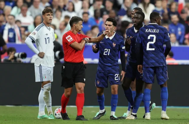 Upamecano Returns Early to Bayern After France Red Card