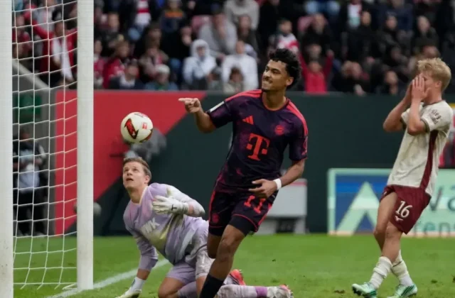 Bayern Munich Held by Augsburg After Four Disallowed Goals