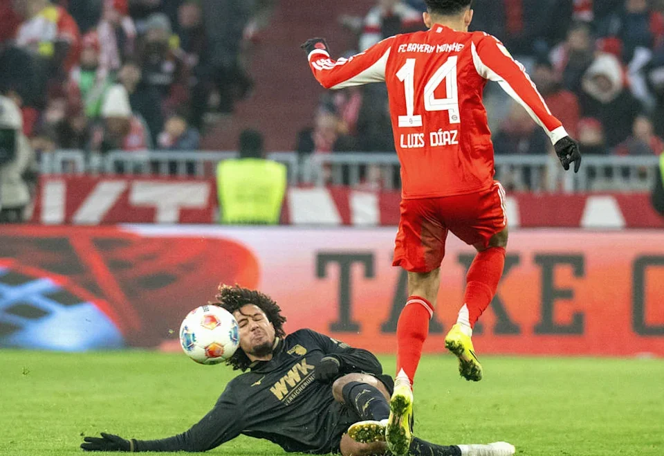 Augsburg Aim to Repeat Shock Win as Bayern Visit Bavaria Rival