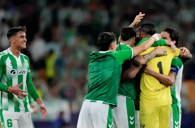 Real Betis Mark Champions League Return With 3-2 Porto Win