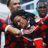 Oscar Bobb Lifts Fulham Clear with Late Winner at Coventry