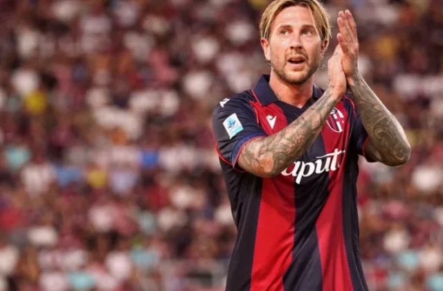 Bologna vs Inter: Palladino Turns to Bernardeschi, Chivu Backs Thuram