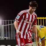 Armando González Limited Again as Olympiacos Beat Panetolikos 2-0