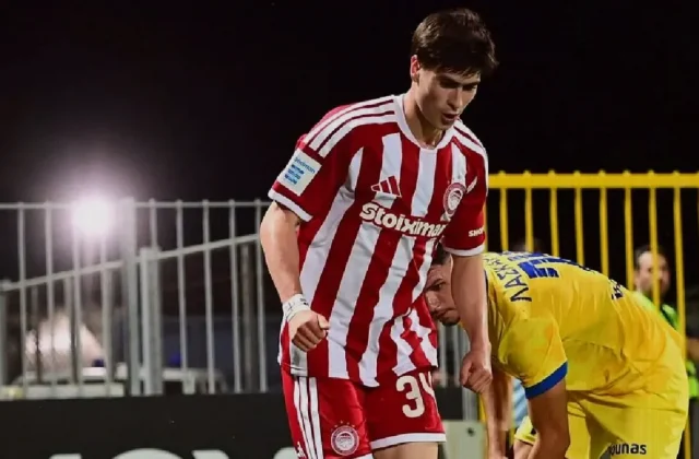 Armando González Limited Again as Olympiacos Beat Panetolikos 2-0