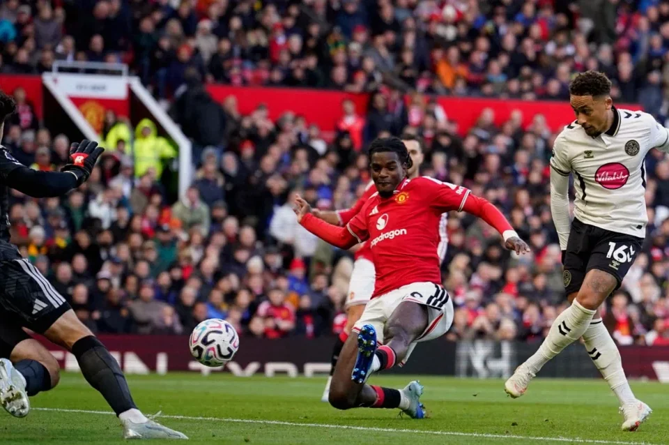 Bournemouth Hammer Manchester United as Carrick’s Winless Run Hits Eight