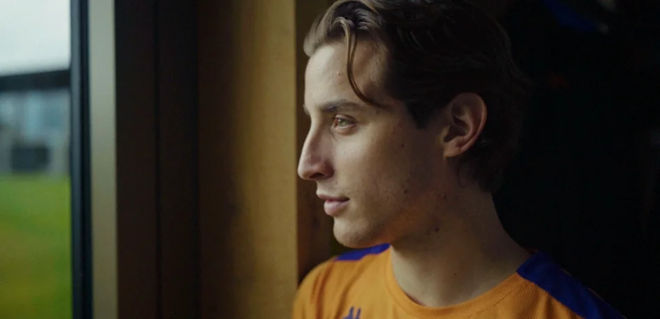 Edoardo Bove Presents Film on Cardiac Emergency That Halted Fiorentina Spell