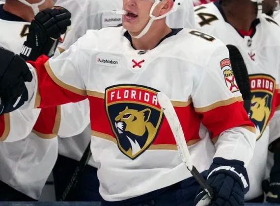 Tkachuk Brothers Star on Frozen Frenzy With Hat Trick and Five Assists