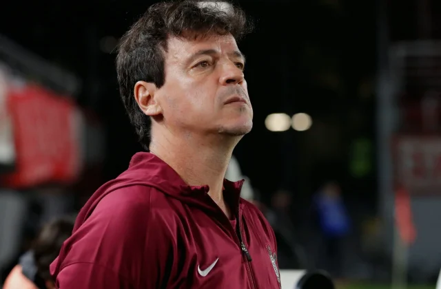 Fernando Diniz Leaves Corinthians After Internacional Defeat