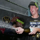 Brewers Celebrate NL Pennant With Labels Honoring Postseason Alumni