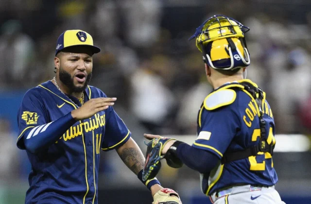 Brewers Keep Same 26-Man Roster for NLCS Opener Against Dodgers