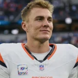 Bo Nix Shrugs Off Criticism as Broncos Prepare for Seahawks