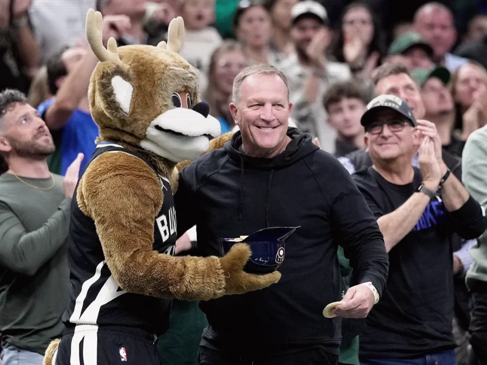 Bucks Move Bulls Home Opener to 3 p.m. for Brewers World Series Game 1
