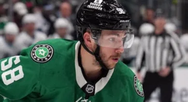 Flyers Add Michael Bunting on $1.2M Deal Amid Winless Start