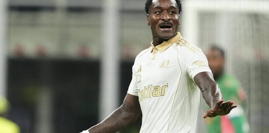 Nzola Nets First Cagliari Goal in Trofeo de Vallecas Triumph