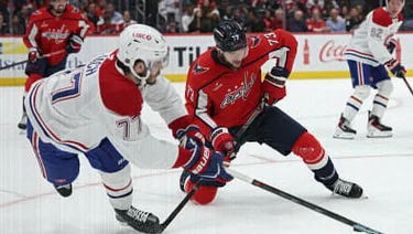 Justin Holl, Alex Tuch Lift Capitals Past Canadiens 5-4