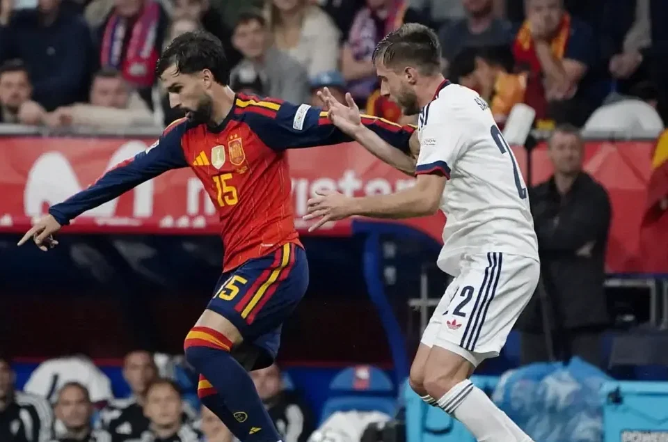 Atlético Internationals Shine as Le Normand and Baena Win with Spain