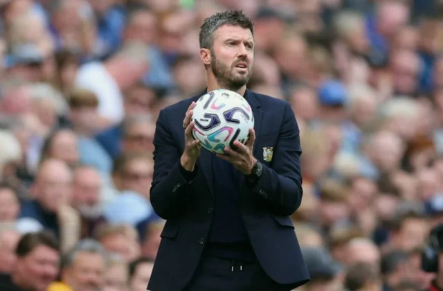 Manchester United Sweat on Mainoo and Shaw Ahead of Atlético Trip